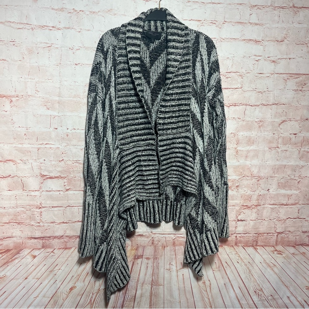 Romeo & Juliet couture open knit cardigan sweater size large